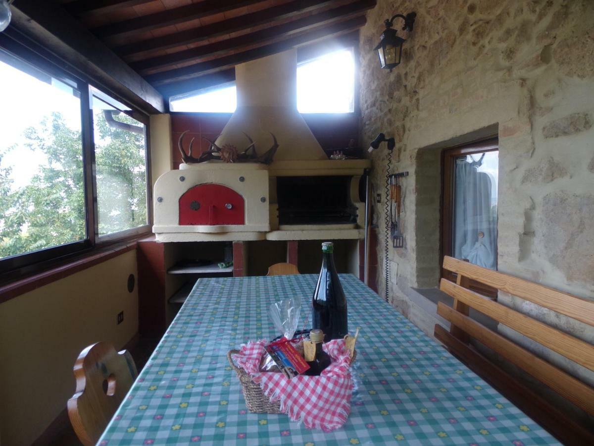 Casa Vacanze Santa Cristina Volterra Exterior photo